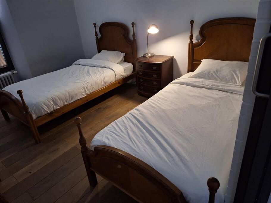 Casa Bajo El Acueducto Con Plaza De Garaje Villa Segovia Exteriör bild