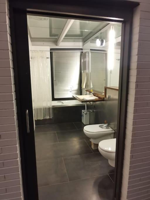 Casa Bajo El Acueducto Con Plaza De Garaje Villa Segovia Exteriör bild